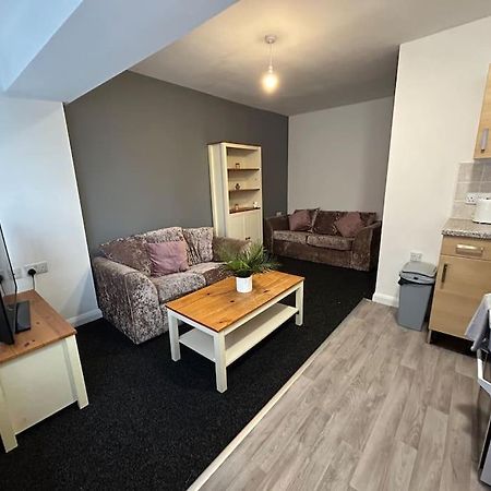 Two Bedroom Apartment Room 18 Stockton-on-Tees Bagian luar foto