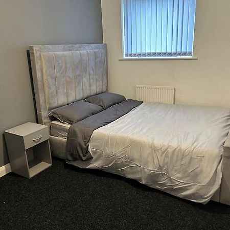 Two Bedroom Apartment Room 18 Stockton-on-Tees Bagian luar foto