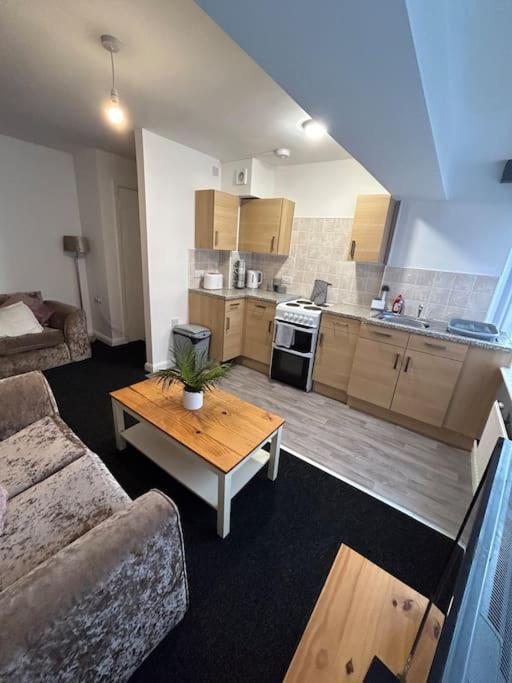 Two Bedroom Apartment Room 18 Stockton-on-Tees Bagian luar foto